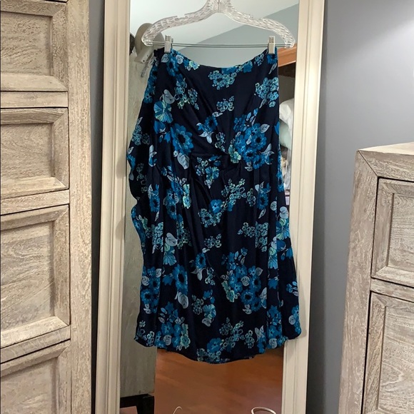 SOLD - Picture 3 of 6